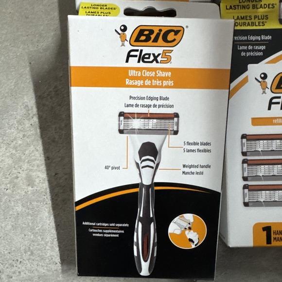 Bic Flex 5 Razor. Refillable‎ Blades 3 Cartridges 1 Handle Mens SEALED(6 Pack) - Picture 2 of 2